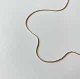 Serpent necklace gold