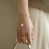 Amulet bracelet