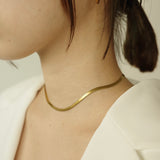 Flat serpent necklace