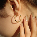 Simple hoop pierce