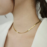 Flat serpent necklace