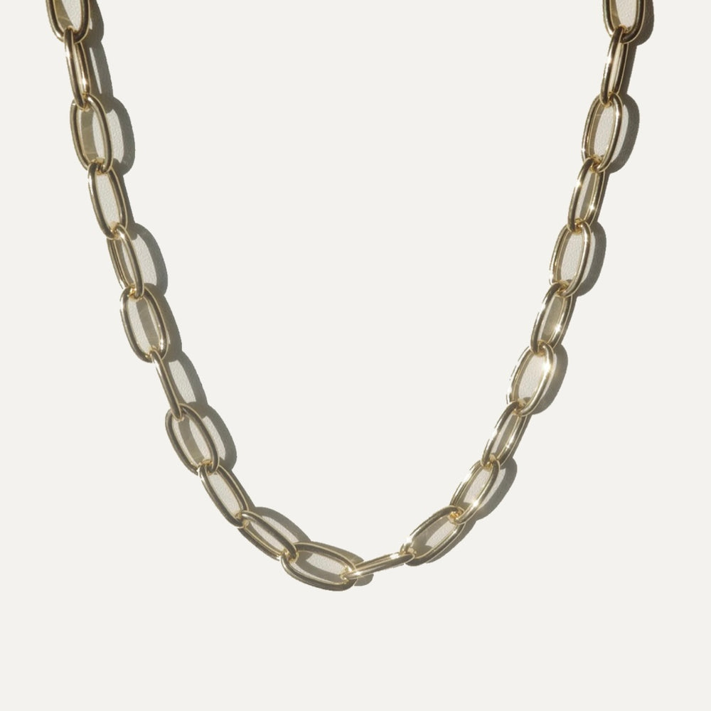 18KGP Oval necklace – RUMÉL