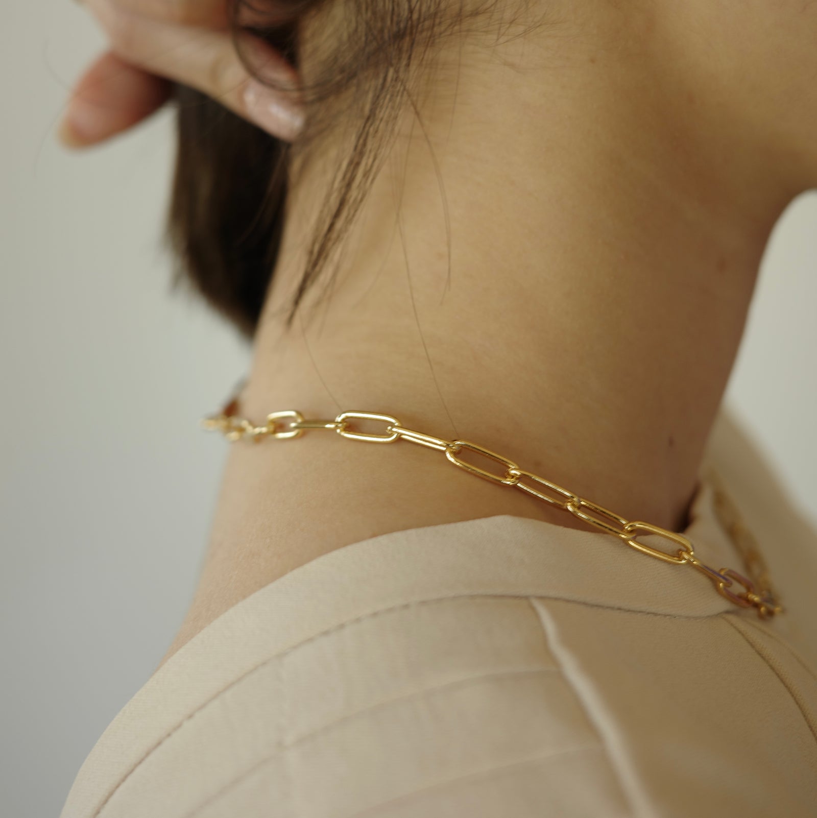 18KGP Oval necklace – RUMÉL