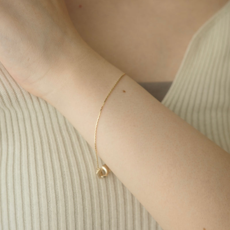Skin bracelet