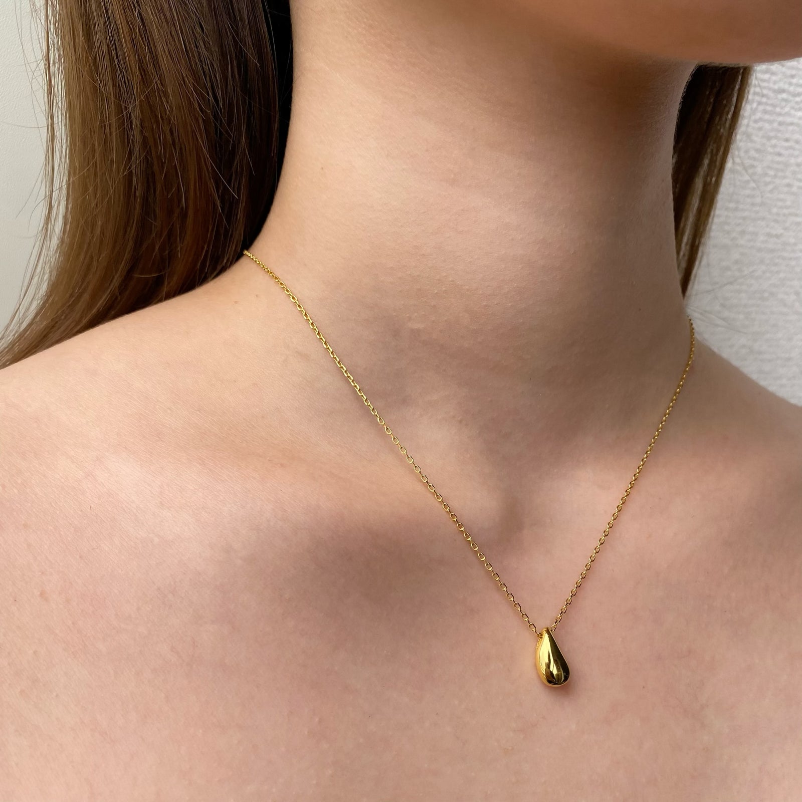 LARMES NECKLACE GOLD – RUMÉL