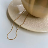 Simple necklace gold