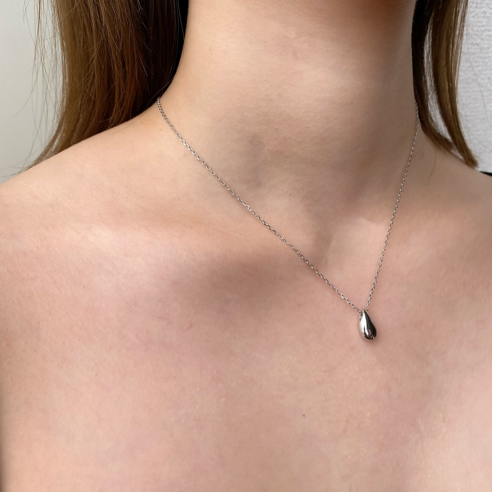 LARMES NECKLACE SILVER – RUMÉL